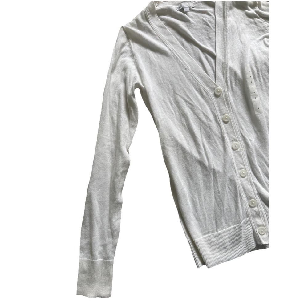 Gap V Neck Button Down Long Sleeve White Cardigan Size Small - Picture 2 of 8